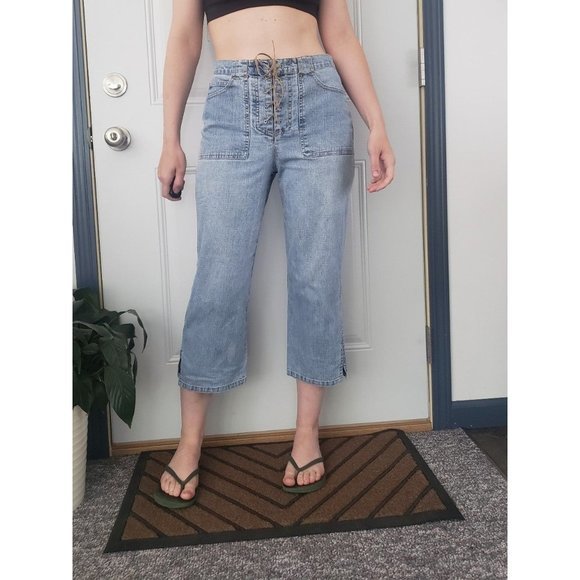 Y2K‎ Lace Up Front Capri Jeans - Picture 1 of 4